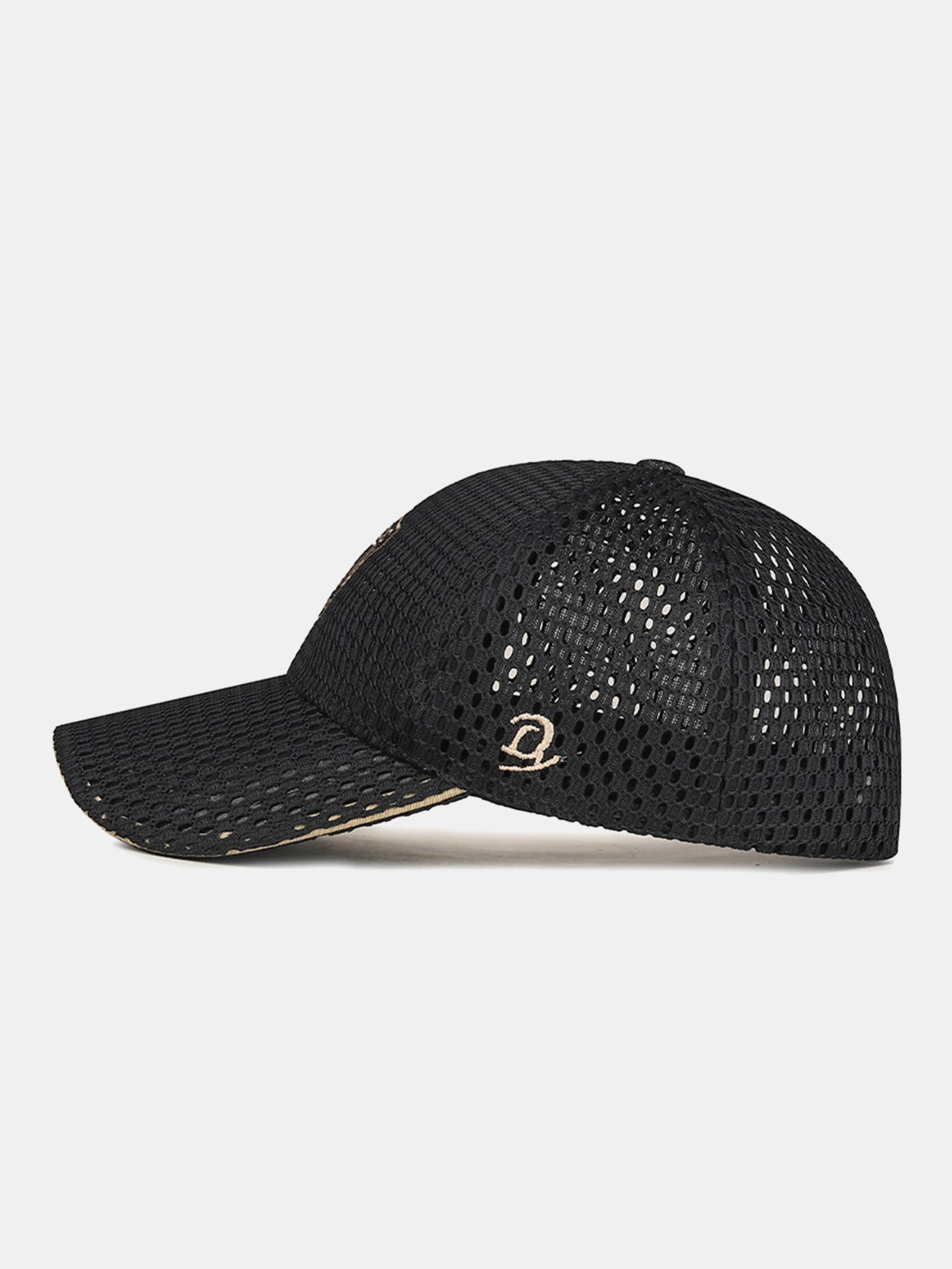Men's Mesh Baseball Cap with Adjustable Fit and Breathable Embroidery