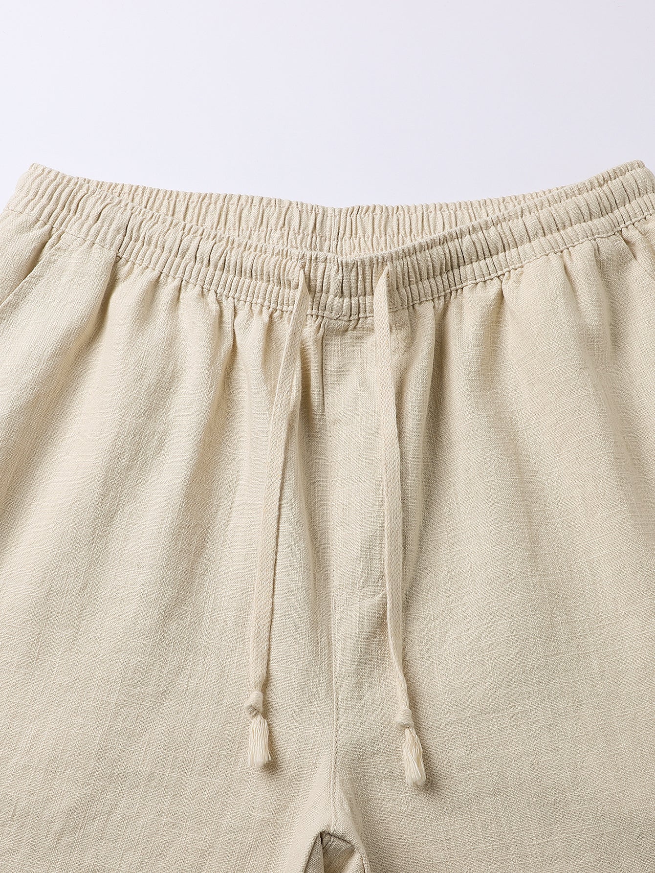 Drawstring Shorts in Linen-Cotton Blend